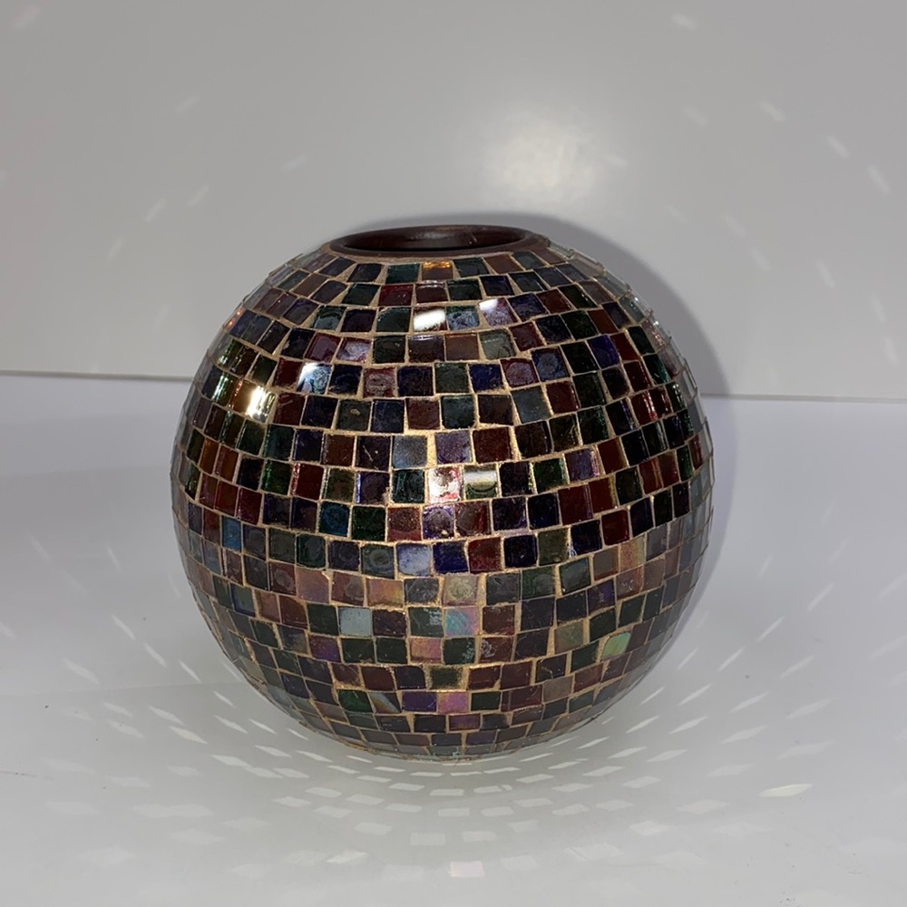 Mosaic Tlite Globe